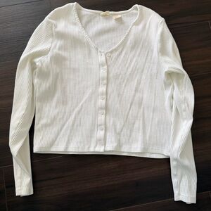 Levi’s White Ribbed Button-Up Cardigan
